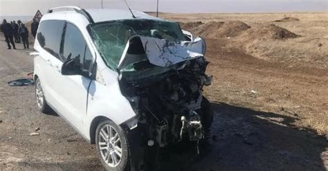 Sivas'ta kahreden kaza: 1 ölü, 1 yaralı! - Son Dakika Haberler